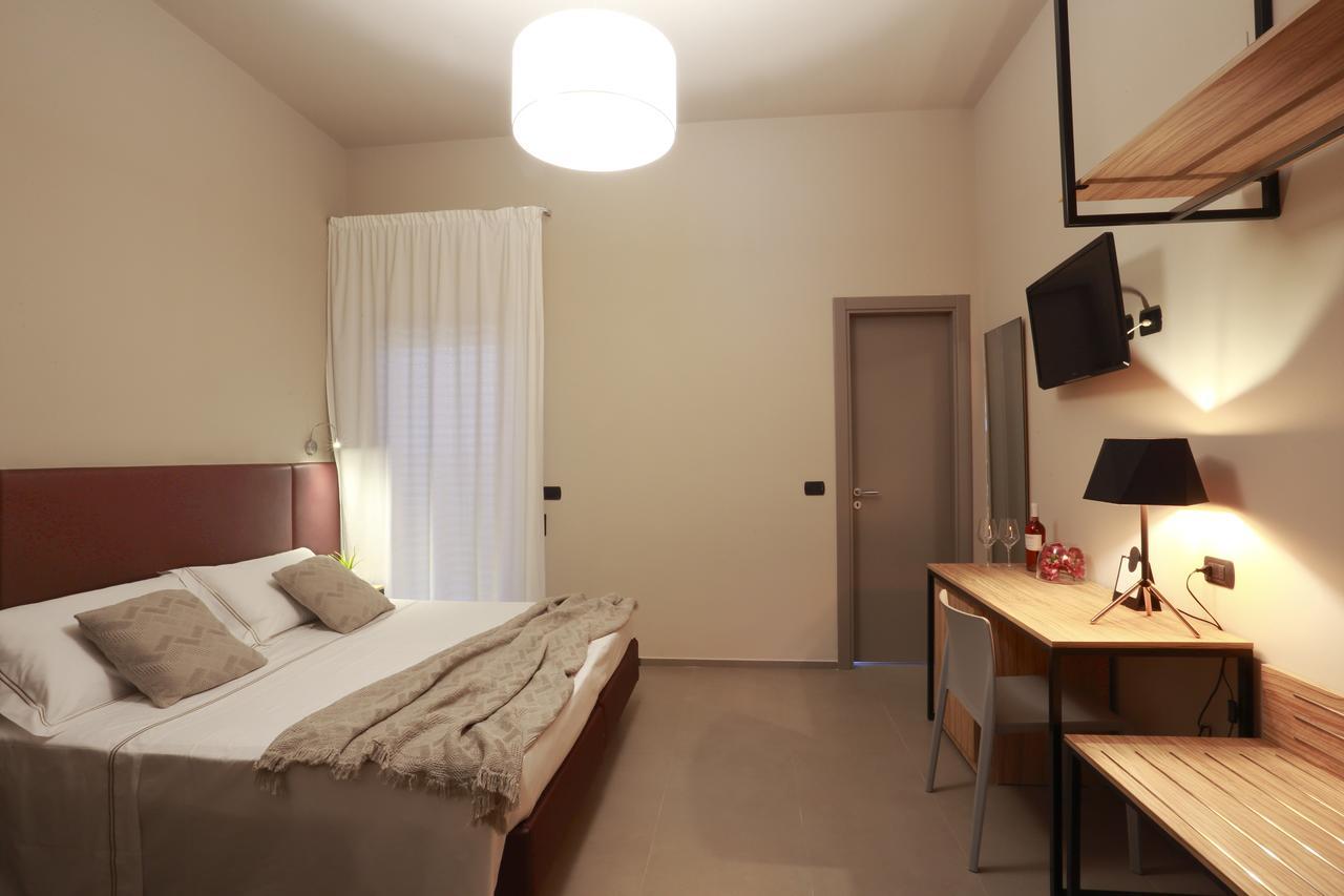 Hotel Aloisi Lecce Eksteriør bilde